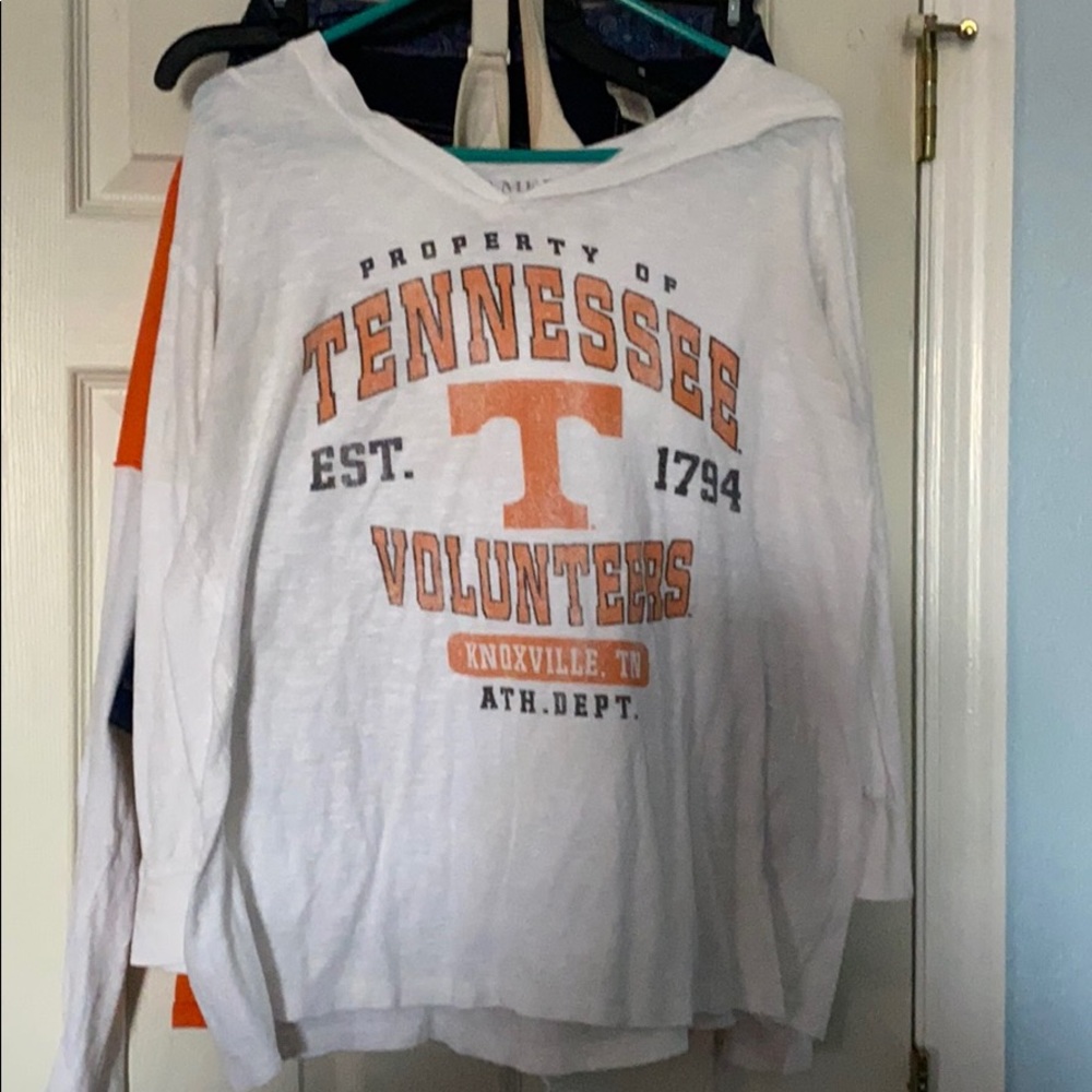 3/4 long sleeve shirt